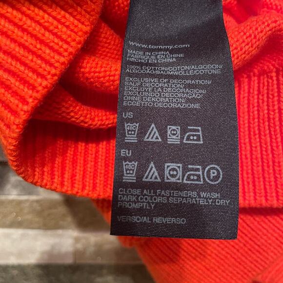 Tommy Hilfiger Argyle Cardigan Sweater | L Orange Shawl, Old Money, Crest NWOT - Picture 7 of 8